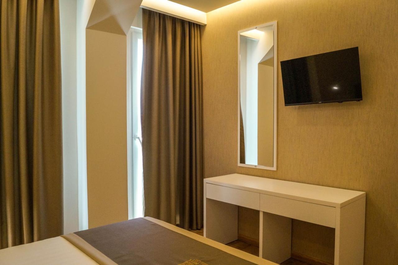 Red Hill Hotel Tirana Exteriér fotografie